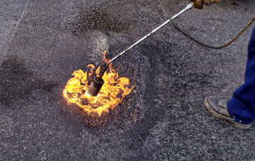 Out Elmstead flat roofing repairs